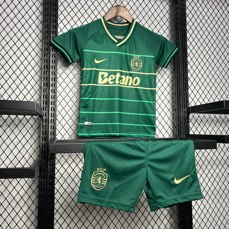 Kit Infantil Sporting 24/25 Nike - Verde