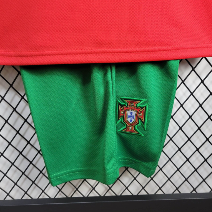 Kit Infantil Seleção Portugal 2024 Nike - Vermelho e Verde