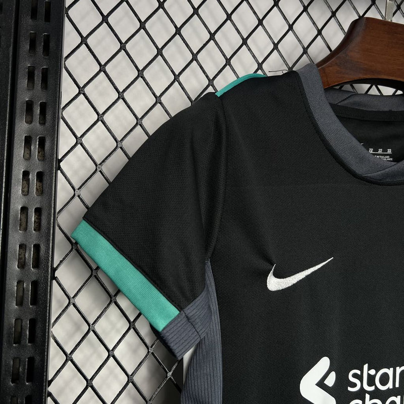 Kit Infantil Liverpool 24/25 Nike - Preto