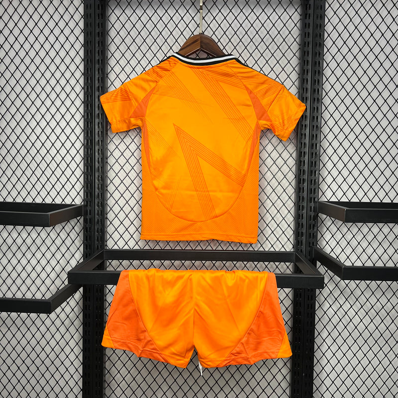 Kit Infantil Real Madrid 24/25 Adidas - Laranja