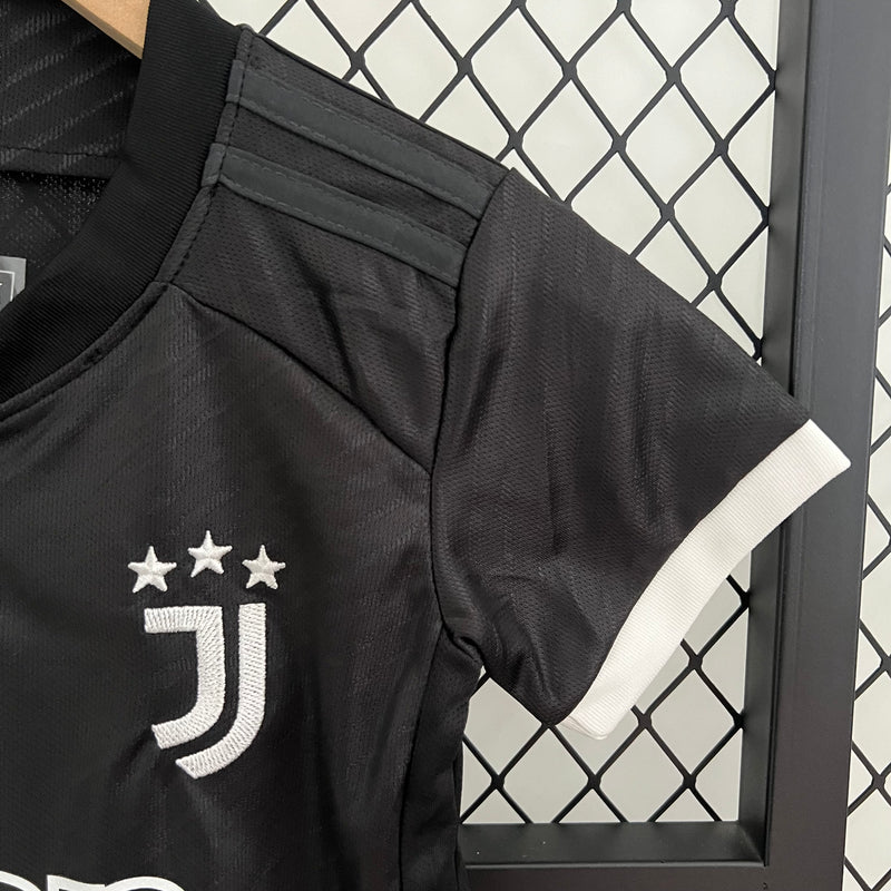 Kit Infantil Juventus III 23/24 Adidas - Preto