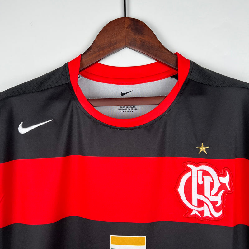 Camisa Flamengo Retrô 2002 Vermelha e Preta - Nike