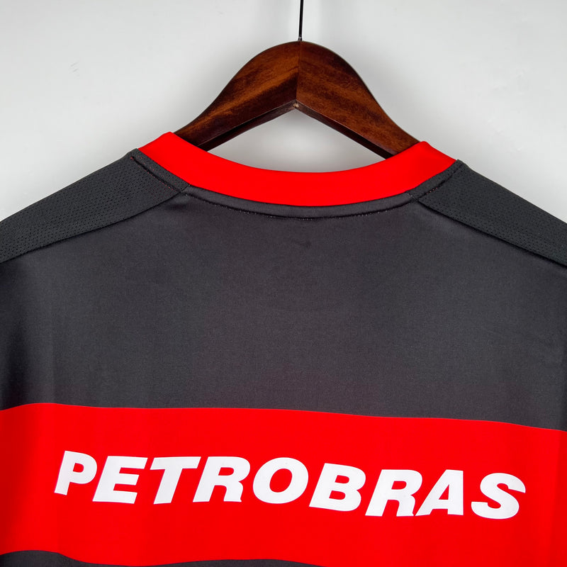 Camisa Flamengo Retrô 2002 Vermelha e Preta - Nike