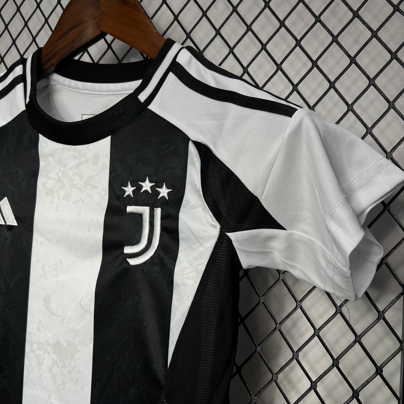 Kit Infantil Juventus 24/25 Adidas - Branco e Preto