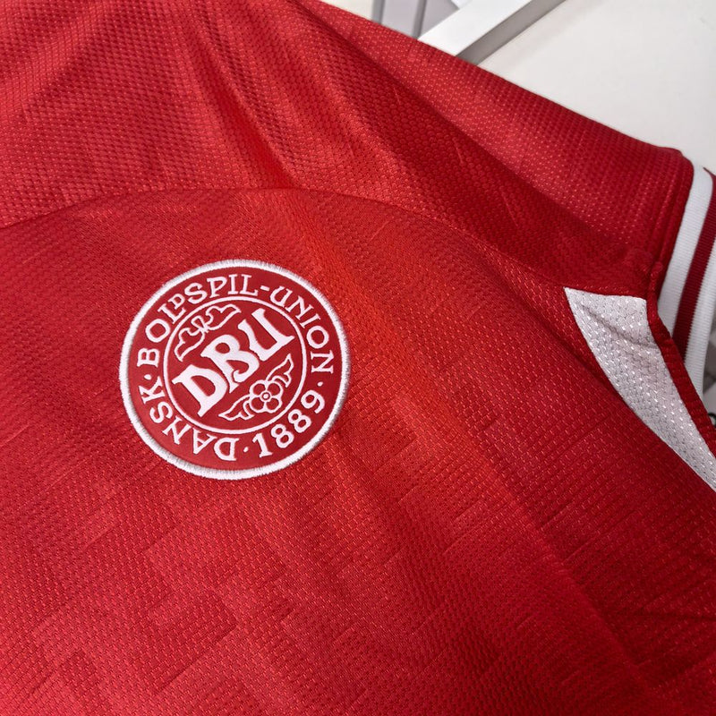 Camisa Seleção Dinamarca 2024 Hummel - Vermelho