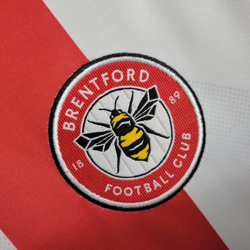 Camisa Brentford I 23/24 Umbro - Vermelho e Branco