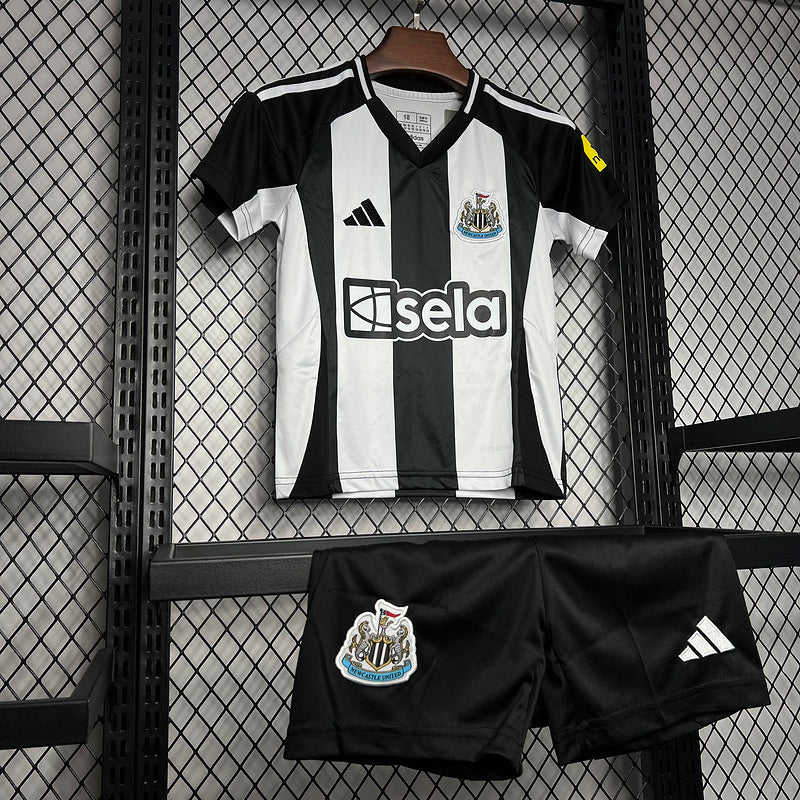 Kit Infantil Newcastle 24/25 Adidas - Preto e Branco