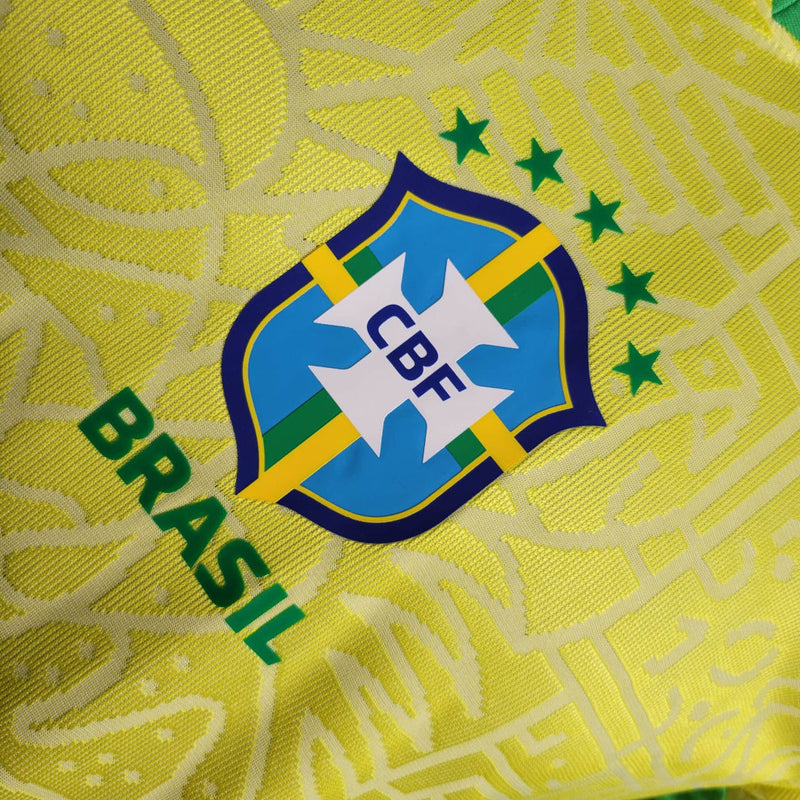 Camisa Brasil I 2024 - Amarela - Nike - Masculino Jogador