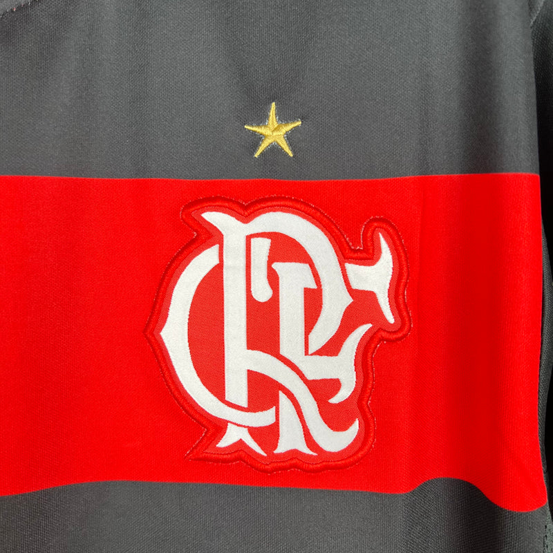 Camisa Flamengo Retrô 2002 Vermelha e Preta - Nike