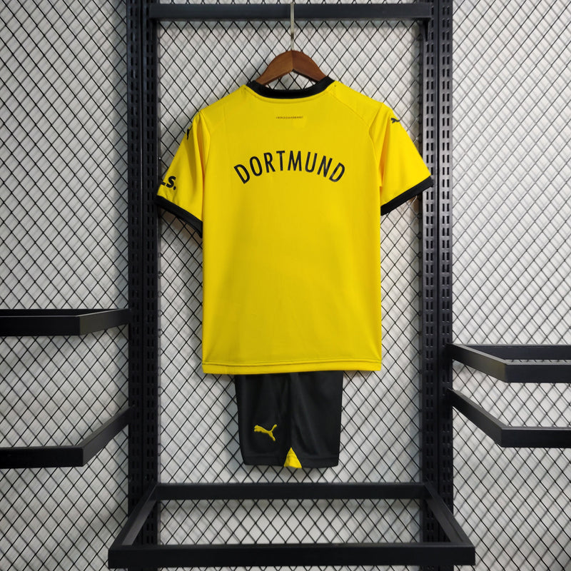 Kit Infantil Borussia Dortmund I 23/24 Puma - Amarelo e preto