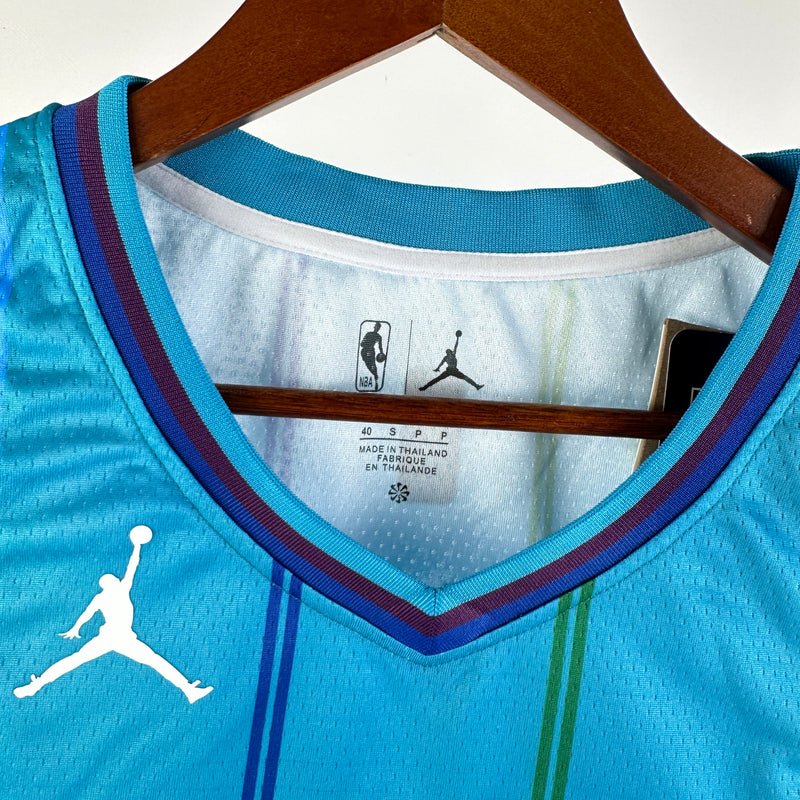 Regata Charlotte Hornets Masculina 2024 - Azul claro