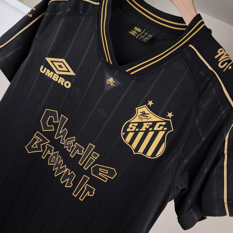 Camisa Santos 2024 Charlie Brown Jr. Umbro - Preta