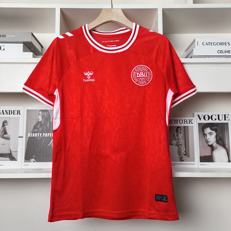 Camisa Seleção Dinamarca 2024 Hummel - Vermelho