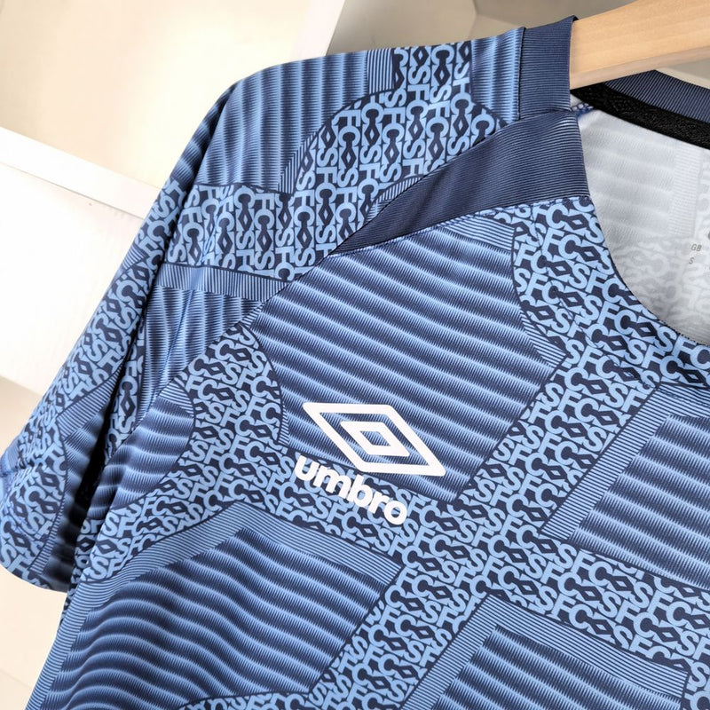 Camisa Santos de Treino  2024 Umbro - Azul