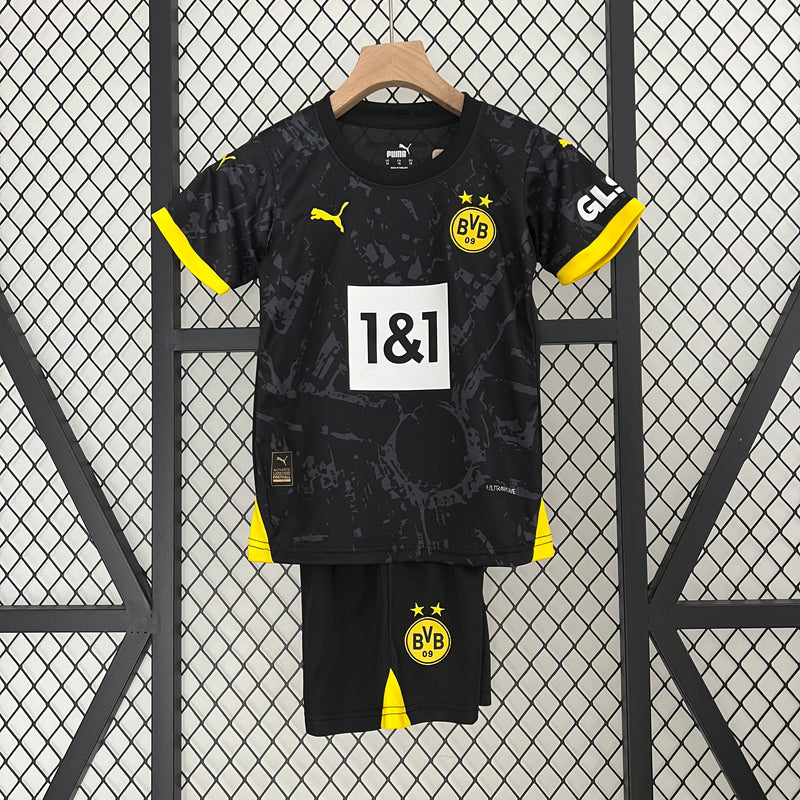 Kit Infantil Borussia Dortmund II 23/24 Puma - Preto