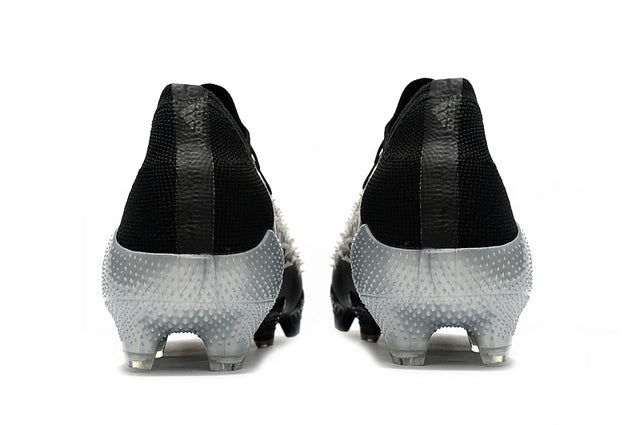 Chuteira Campo Adidas Predator Freak .1 Black - Low